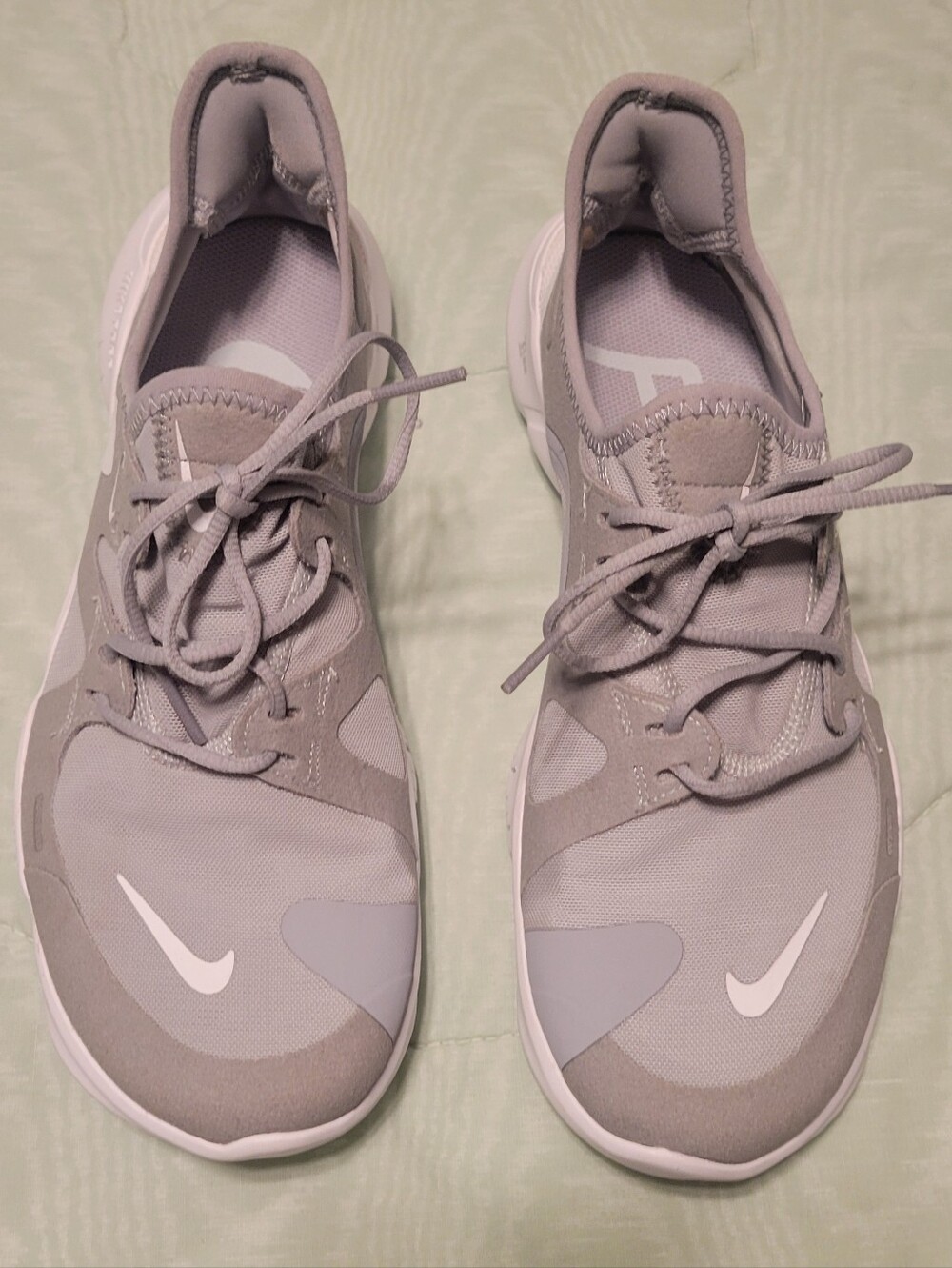 Nike Womens Gray Free RN 5.0 Running Sneakers Shoes Size 9 AQ1316-001 *New*